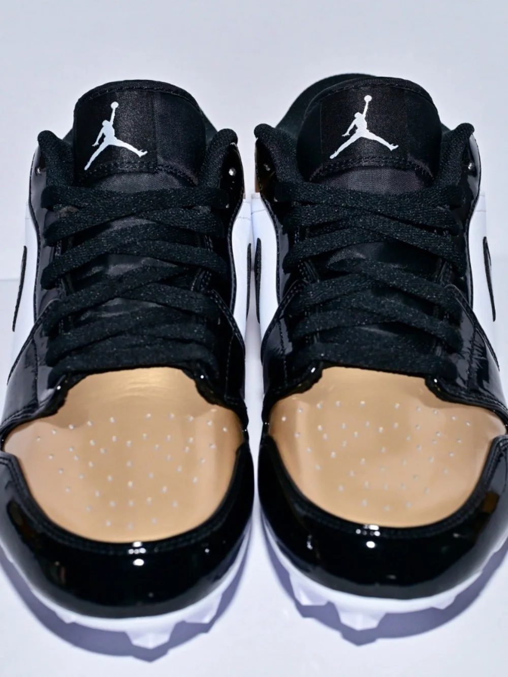 Men's Jordan 1 Low TD Football Cleat Black White Gold Size 9.5 New/Unworn